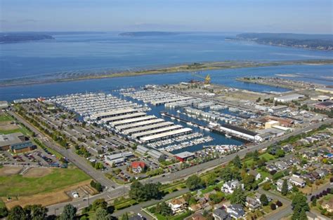 everett marina address.